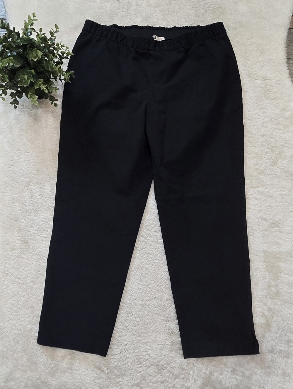 Eileen Fisher Black Pull-On Capsule Wardrobe Minimalist Cropped Office Pants, L